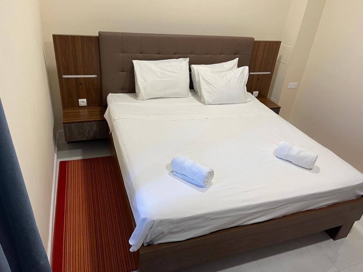 Hotel Livadic & Restaurant Ližnjan Екстериор снимка