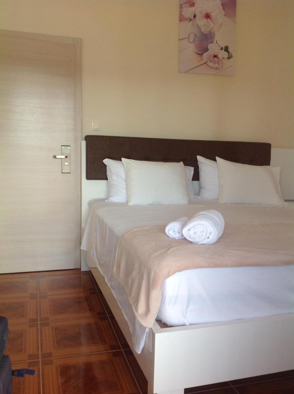 Hotel Livadic & Restaurant Ližnjan Екстериор снимка