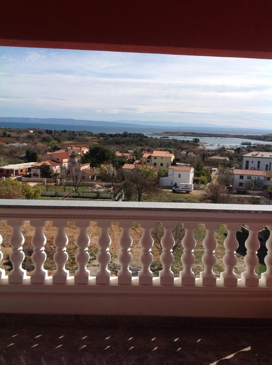 Hotel Livadic & Restaurant Ližnjan Екстериор снимка