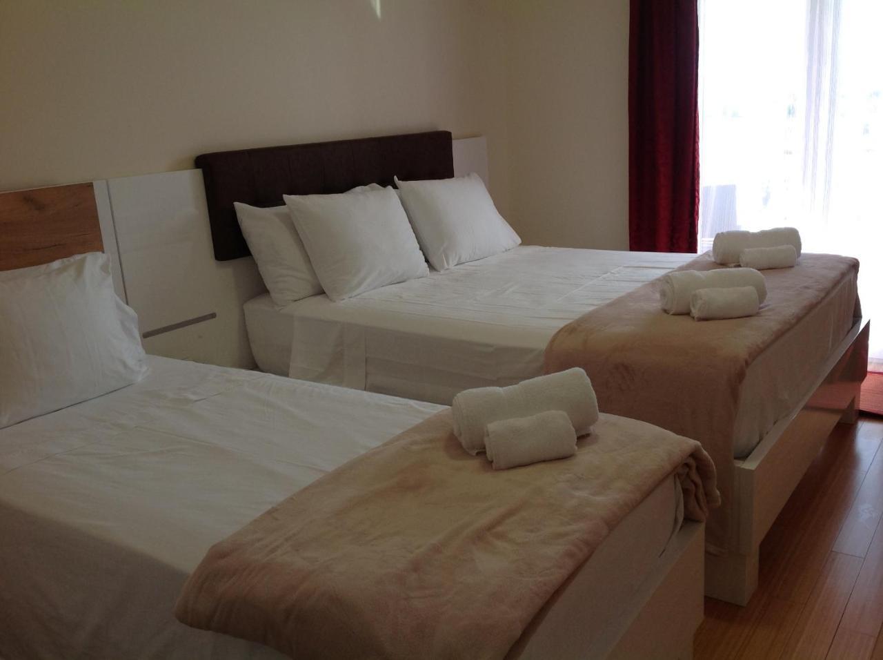 Hotel Livadic & Restaurant Ližnjan Екстериор снимка
